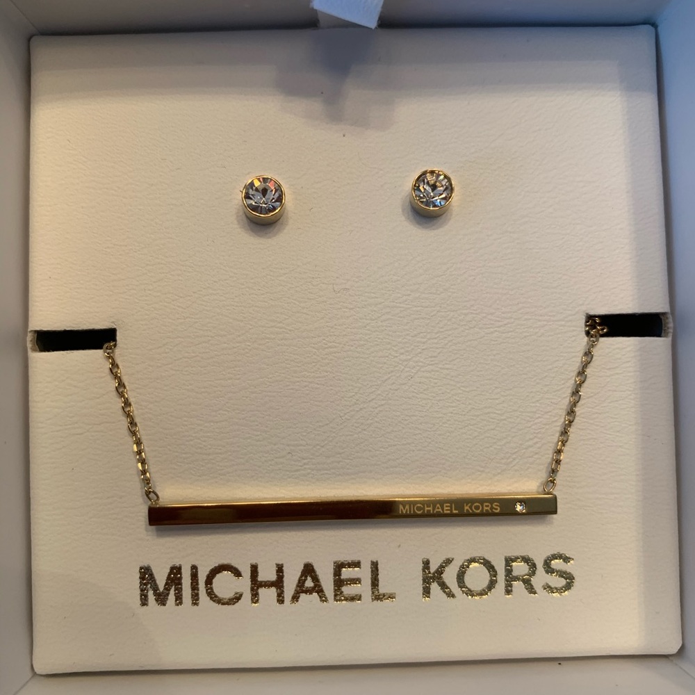 New Michael Kors jewelry set